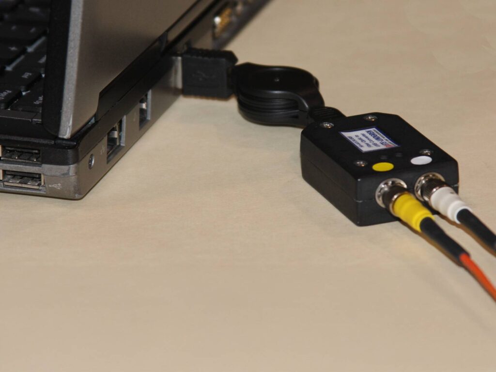 HI-4413USB Fiber to USB Converter