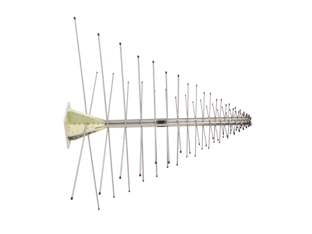 3145 BDP Dual-Polarized Log-Periodic Dipole Array